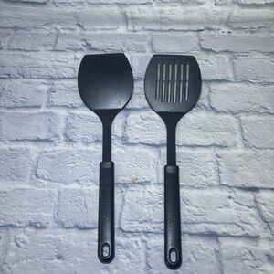 Calphalon Black Nylon Utensils 2 Piece Set Spatula Turner and Slotted Spatula
